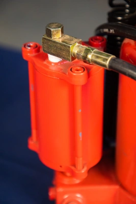 Домкрат пневмогидравлический TOR 35 т 250-400MM LT-D1035 по ценам производителя в Краснодаре с доставкой по всей России