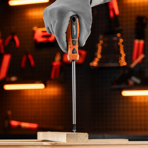 Отвертка "Point", PH2 х 150 мм, CS, двухкомпонентная рукоятка Sparta по ценам производителя в Краснодаре с доставкой по всей России