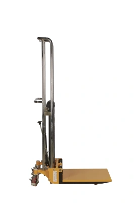 Штабелер гидравлический 0,4 т 1,7 м TOR PJ4170 облегченный по ценам производителя в Краснодаре с доставкой по всей России