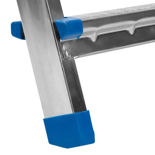 Стремянка, 8 ступеней, стальная, оцинкованная Сибртех по ценам производителя в Краснодаре с доставкой по всей России