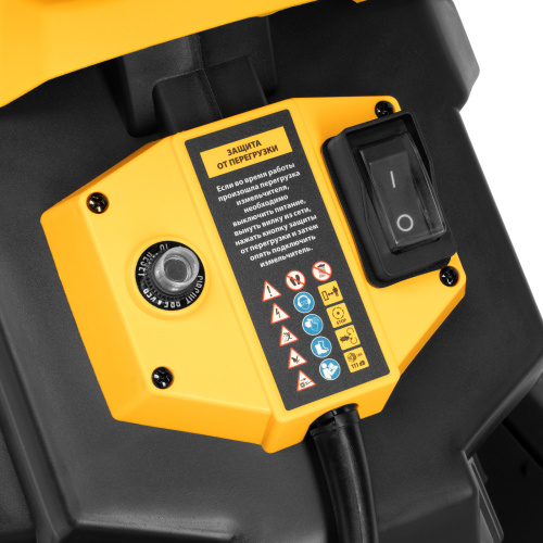 Измельчитель садовый электрический ECS-2700, 2700 Вт, 40 мм Denzel по ценам производителя в Краснодаре с доставкой по всей России