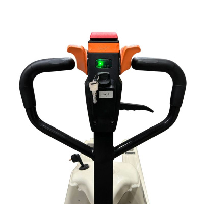 Самоходная тележка с гидравлическим подъемом вил PROLIFT M2 ST15L по ценам производителя в Краснодаре с доставкой по всей России