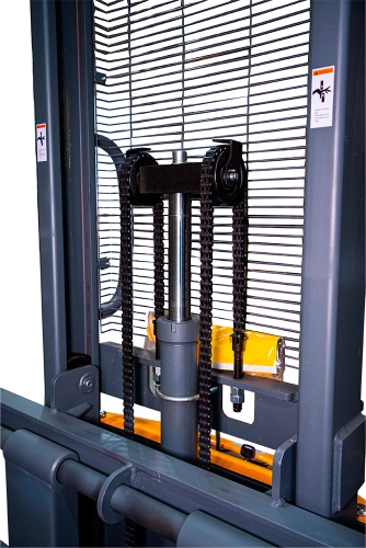 Штабелер гидравлический с электроподъемом 1,5 т 1,6 м XILIN CDD15B-E с раздвижными вилами по ценам производителя в Краснодаре с доставкой по всей России