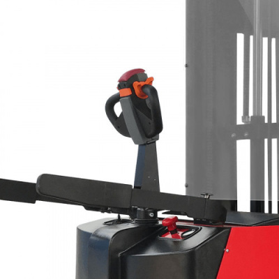 Самоходный штабелер PROLIFT SDK 1545 li-ion по ценам производителя в Краснодаре с доставкой по всей России