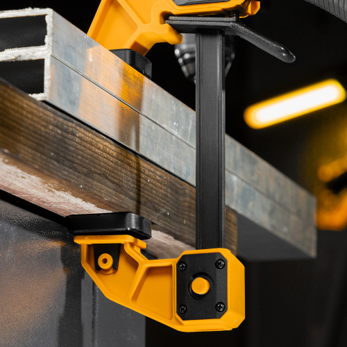 Струбцина F-образная, быстрозажимная, 150 х 80 мм, усиленный нейлоновый корпус Denzel по ценам производителя в Краснодаре с доставкой по всей России