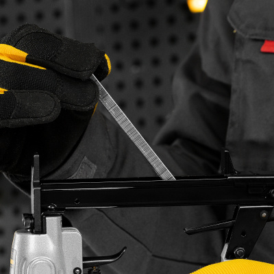 Скобы 21GA для пнев. степл., 8мм, шир. - 0,95мм, тол. - 0,6мм, шир. скобы - 12,8мм, 5000шт Denzel по ценам производителя в Краснодаре с доставкой по всей России