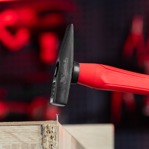 Молоток слесарный optimal, 100 г, фибергласовая обрезиненная рукоятка, квадратный боек Matrix по ценам производителя в Краснодаре с доставкой по всей России