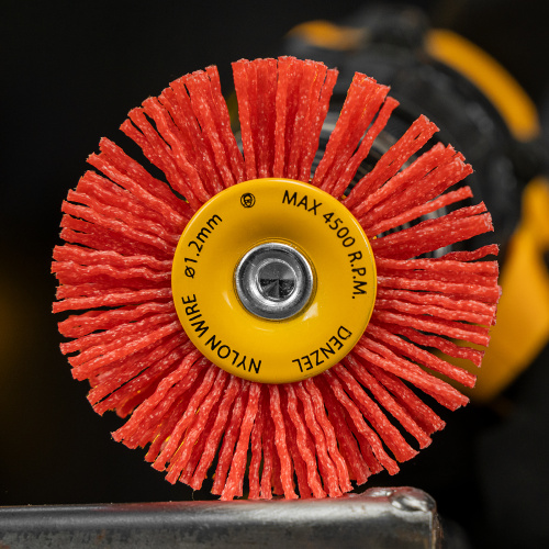 Щетка для дрели, 65 мм, Плоская, со шпилькой, нейлоновая щетина Denzel по ценам производителя в Краснодаре с доставкой по всей России