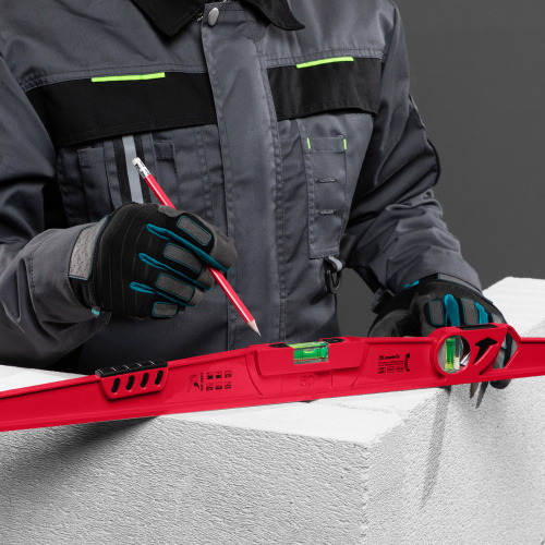 Уровень алюминиевый, 600 мм, литой, 2 глазка (1 фронтальный), ударная площадка Matrix по ценам производителя в Краснодаре с доставкой по всей России