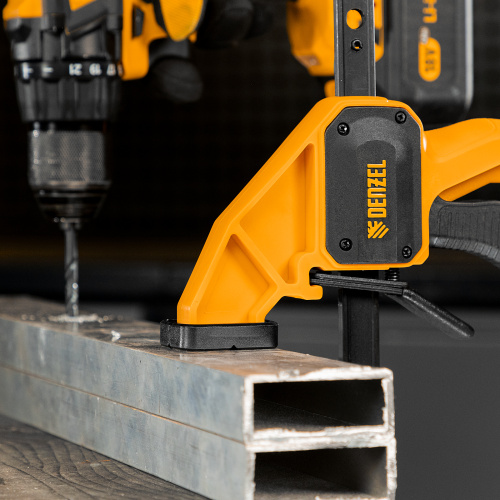 Струбцина F-образная, быстрозажимная, 150 х 80 мм, усиленный нейлоновый корпус Denzel по ценам производителя в Краснодаре с доставкой по всей России