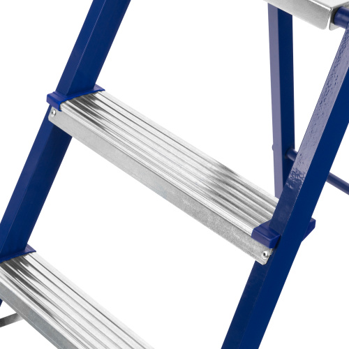 Стремянка, 3 ступени, стальная, Сибртех по ценам производителя в Краснодаре с доставкой по всей России