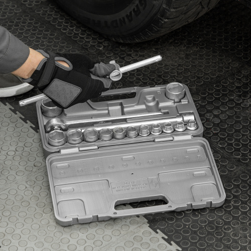 Набор шоферского инструмента № 2, пластиковый бокс (НИЗ) по ценам производителя в Краснодаре с доставкой по всей России