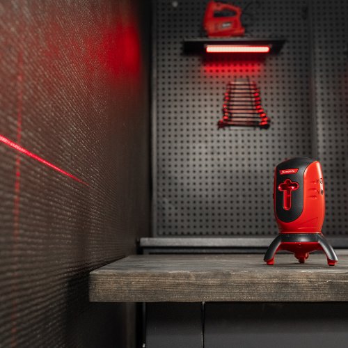 Лазерный уровень ML01T, дальность 10 м, точность ± 0,5 мм, / 1 м, длина волны 650 нм, проекция 1 вертикальная 1 горизонтальная плоскость, резьба под штатив 5/8" Matrix по ценам производителя в Краснодаре с доставкой по всей России