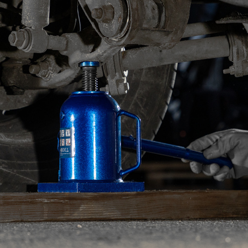 Домкрат гидравлический бутылочный телескопический, 8 т, H подъема 170-430 мм Stels по ценам производителя в Краснодаре с доставкой по всей России