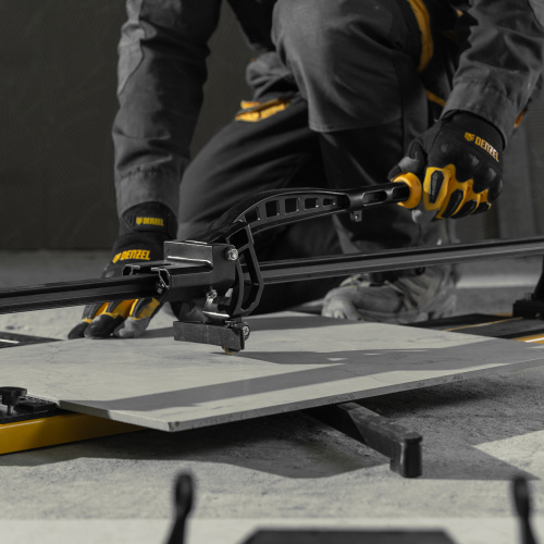 Плиткорез рельсовый 800х16мм, каретка на подш., стальная станина, усил. рукоятка-пенал Denzel по ценам производителя в Краснодаре с доставкой по всей России