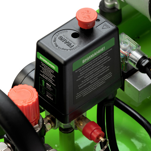 Компрессор безмаслянный малошумный МБ 2250/100, 2250 Вт, 100л, 400 л/мин Сибртех по ценам производителя в Краснодаре с доставкой по всей России