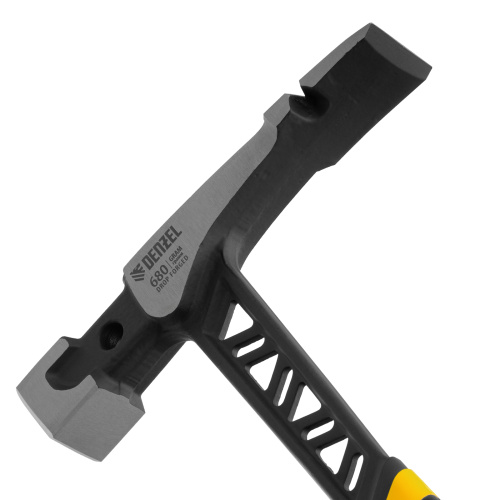 Молоток каменщика 680 г, цельнокованый, двухкомпонентная обрезиненная рукоятка Denzel по ценам производителя в Краснодаре с доставкой по всей России