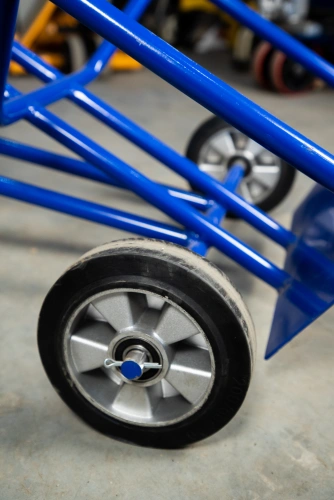 Тележка для металлических бочек TOR КБ-2 (250 пневмо+160 поворотное) по ценам производителя в Краснодаре с доставкой по всей России