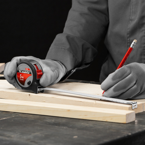 Рулетка Continuous fixation,5 м х 19 мм,двухкомпонентный корпус,плавная фиксация Matrix по ценам производителя в Краснодаре с доставкой по всей России