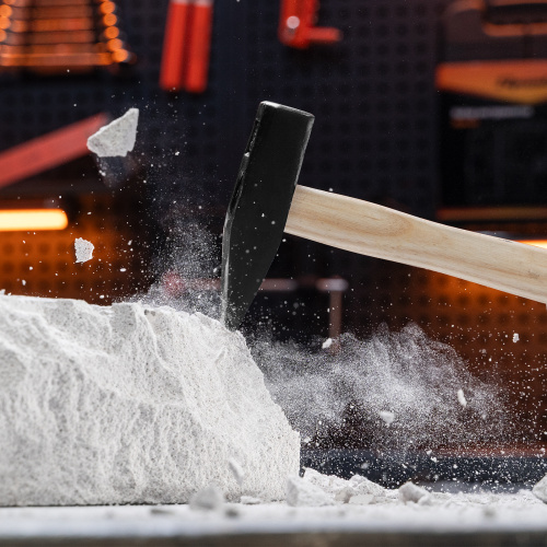 Молоток слесарный, 600 г, квадратный боек, деревянная рукоятка Sparta по ценам производителя в Краснодаре с доставкой по всей России