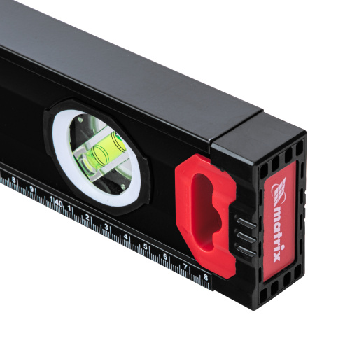 Уровень алюминиевый, усиленный, фрезерованный, 3 глазка, двухкомпонентные рукоятки, 1500 мм Matrix по ценам производителя в Краснодаре с доставкой по всей России