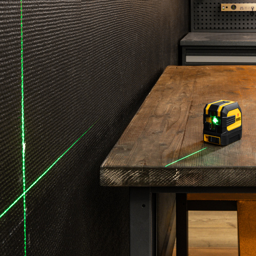 Лазерный уровень LX 03 Green, 30 м, 520 нм, резьба 1/4" Denzel по ценам производителя в Краснодаре с доставкой по всей России