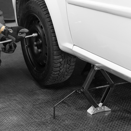 Домкрат ромбический винтовой универсальный ТУ 5.16-469-0213-04, 1.2 т, 75-345 мм по ценам производителя в Краснодаре с доставкой по всей России