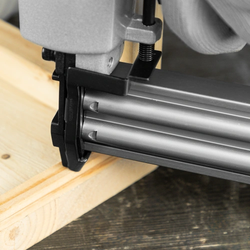 Нейлер пневматический для гвоздей от 10 до 32 мм Matrix по ценам производителя в Краснодаре с доставкой по всей России