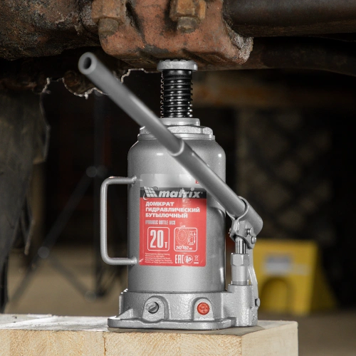 Домкрат гидравлический бутылочный, 20 т, высота подъема 242-452 мм Matrix по ценам производителя в Краснодаре с доставкой по всей России