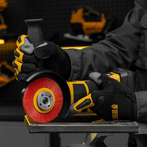 Щетка для УШМ, 100 мм, Плоская, нейлоновая щетина, посадка 22,2 мм Denzel по ценам производителя в Краснодаре с доставкой по всей России