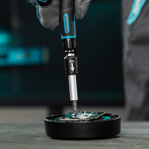 Отвертка с набором бит и торцевых головок для точных работ, гибкий привод, 48 шт, CrMo Gross по ценам производителя в Краснодаре с доставкой по всей России