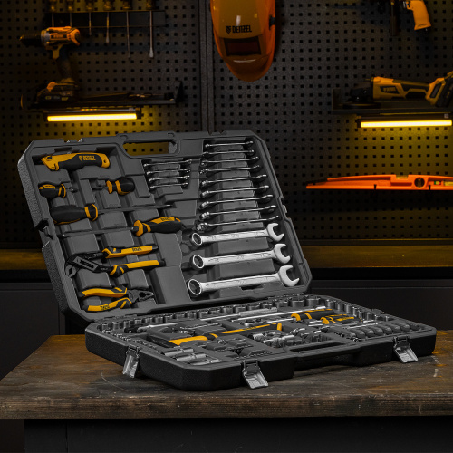 Набор инструментов, 1/2", 1/4", CrV, S2, пластиковый кейс, 122 предмета Denzel по ценам производителя в Краснодаре с доставкой по всей России