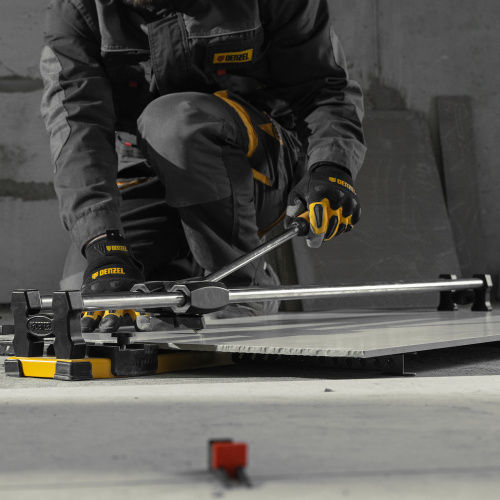 Плиткорез 1000х14мм, цельнометал. напр., каретка на подш., стальная станина, рукоятка-пенал Denzel по ценам производителя в Краснодаре с доставкой по всей России