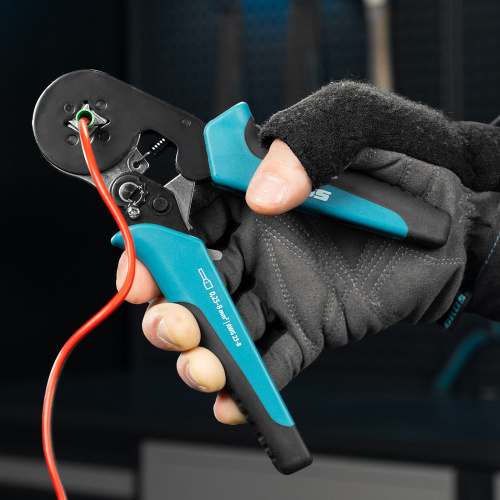 Клещи (пресс-клещи) для обжима наконечников электропроводов с сечением 0.25-8 мм2 Gross по ценам производителя в Краснодаре с доставкой по всей России