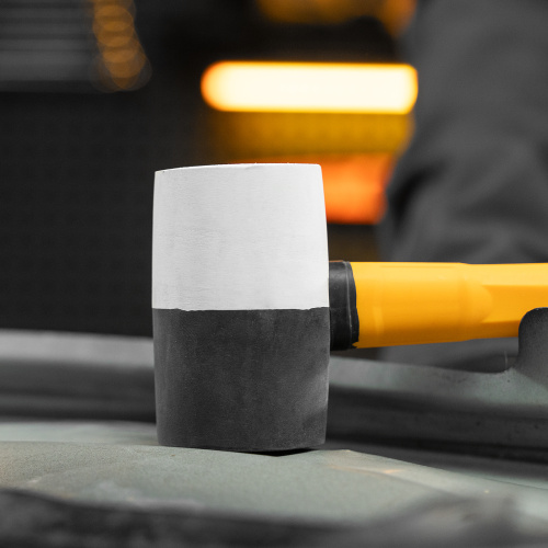 Киянка резиновая, 225 г, черно-белая, фибергласовая рукоятка c TPR покрытием Denzel по ценам производителя в Краснодаре с доставкой по всей России