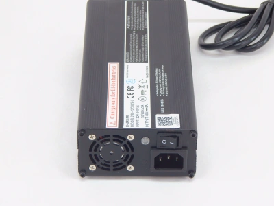 Зарядное устройство для тележек CBD20W-II 48/6A (Charger ERP35206000330) по ценам производителя в Краснодаре с доставкой по всей России