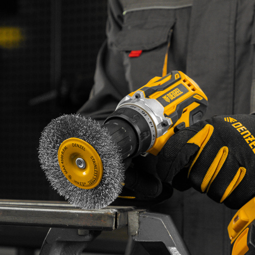 Щетка для дрели 100 мм, Плоская, со шпилькой, нержавеющая витая проволока Denzel по ценам производителя в Краснодаре с доставкой по всей России