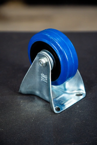 Колесо неповоротное резина FRCL 42 100 мм (N) по ценам производителя в Краснодаре с доставкой по всей России