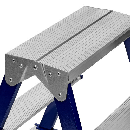 Стремянка двусторонняя 4 ступени, стальная, Сибртех по ценам производителя в Краснодаре с доставкой по всей России