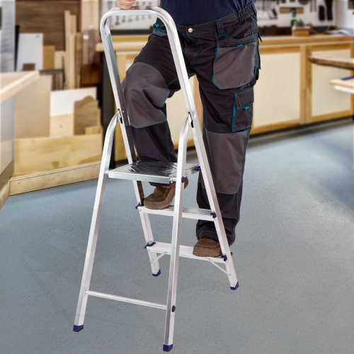 Стремянка усиленная, 3 ступени, алюминиевая, MTX по ценам производителя в Краснодаре с доставкой по всей России