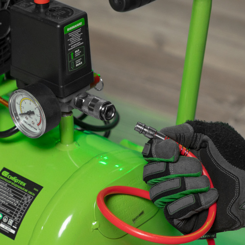 Компрессор безмаслянный малошумный МБ 1100/24,1100 Вт, 24 л, 170 л/мин Сибртех по ценам производителя в Краснодаре с доставкой по всей России