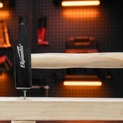 Молоток слесарный, 800 г, квадратный боек, деревянная рукоятка Sparta по ценам производителя в Краснодаре с доставкой по всей России