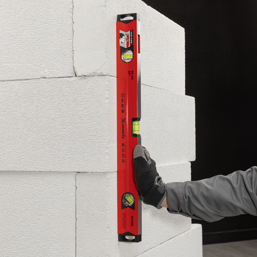 Уровень алюминиевый магнитный, 600 мм, фрезерованный, 3 глазка (1 зеркальный) усиленный Matrix по ценам производителя в Краснодаре с доставкой по всей России