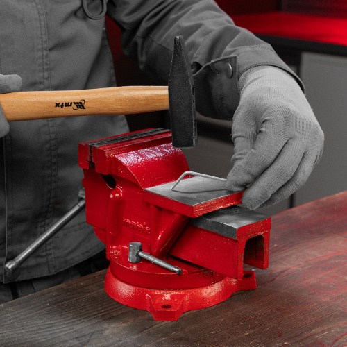 Тиски слесарные, 100 мм, поворотные, с наковальней Matrix по ценам производителя в Краснодаре с доставкой по всей России