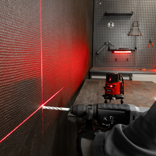 Лазерный уровень CRL-30R, 30 м, красный луч, батарейки, резьба 5/8" MTX по ценам производителя в Краснодаре с доставкой по всей России