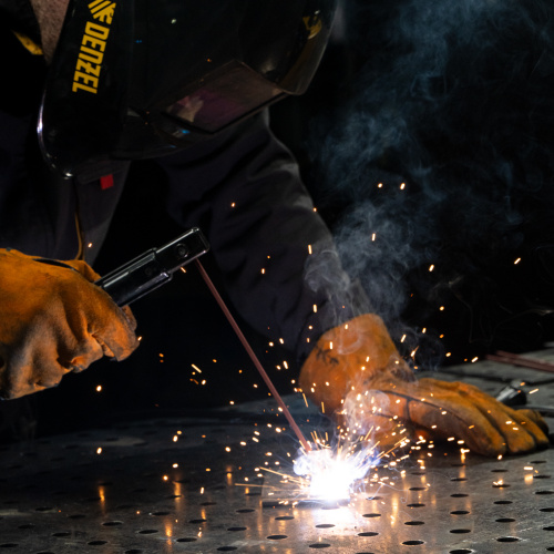 Аппарат инвертор. полуавтомат. cварки IMIG-205SDR, 200 А, ПВ 60%, катушка 5 кг Denzel по ценам производителя в Краснодаре с доставкой по всей России