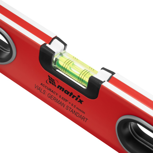 Уровень алюминиевый, 600 мм, 3 глазка, ударопрочные заглушки, двухкомпонентные ручки Matrix ProFI по ценам производителя в Краснодаре с доставкой по всей России