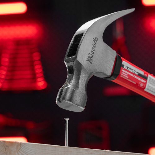 Молоток-гвоздодер, 450 г, боек c магнитом, фибергласовая обрезиненная рукоятка Matrix по ценам производителя в Краснодаре с доставкой по всей России