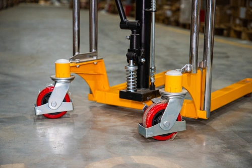 Штабелер гидравлический 0,4 т 1,5 м TOR PF4150R для рулонов по ценам производителя в Краснодаре с доставкой по всей России