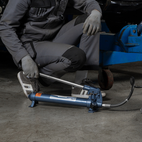 Растяжка гидравлическая, 10 т, набор из 17 предметов, 7 сменных насадок, в металлическом кейсе Stels по ценам производителя в Краснодаре с доставкой по всей России